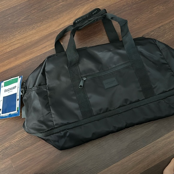 Duchamp Expandables Black Duffle Travel Weekender Bag NWT - Picture 1 of 10